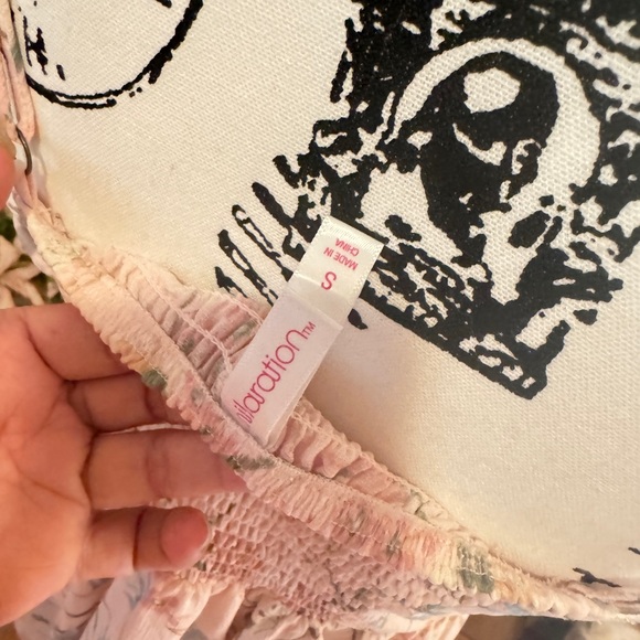 Dress - Picture 3 of 4